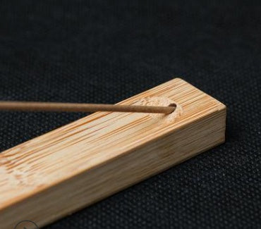 Bamboo Incense Holder Board – Minimalist Stick Burner for Sandalwood & Agarwood