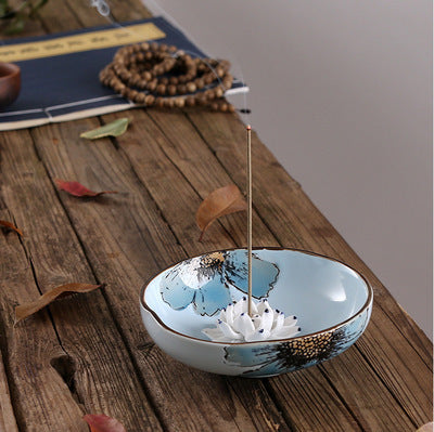 Lotus Leaf Ceramic Incense Holder – Hand-Painted Porcelain Plate for Sticks & Coils