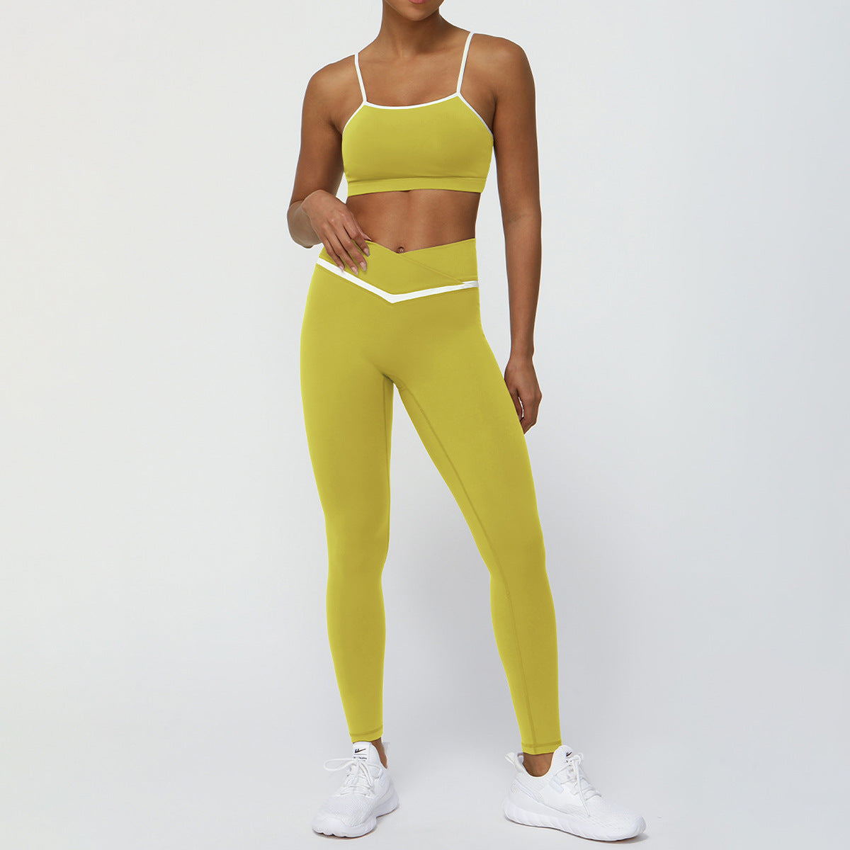 Women’s 2-Piece Fitness Set – Shorts or Trousers