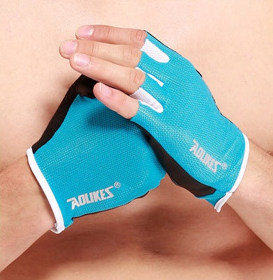 Women's Fitness Gloves / Gym Accessories